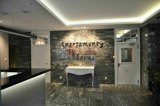 "Apartamenty przy Królikarni". budynek x basenem