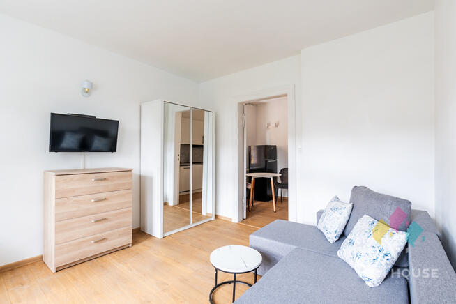 Stare Miasto kawalerka po remoncie, I piętro 29 m2