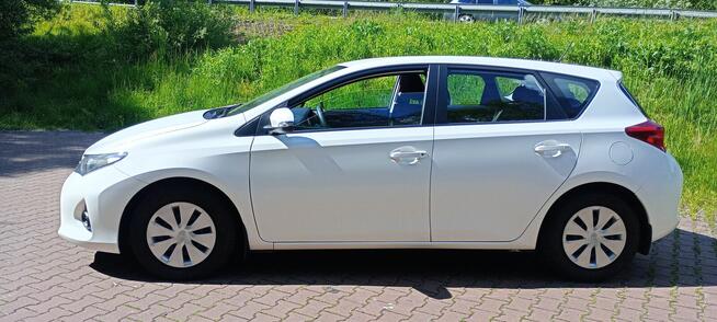 Toyota Auris ## 1.4 D4D 2013/14 rok ## Świetne Autko ##