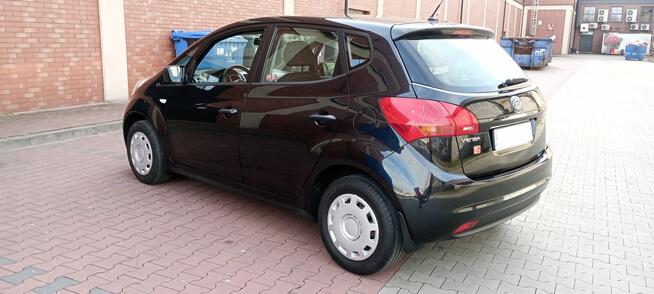 Kia Venga ## 1.4 CRDI # rok 2011 ##