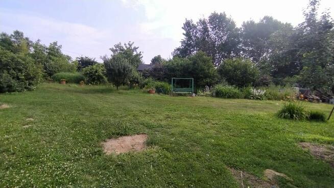 Gospodarstwo / działka budowlana z zabudowaniami / 2.1 ha