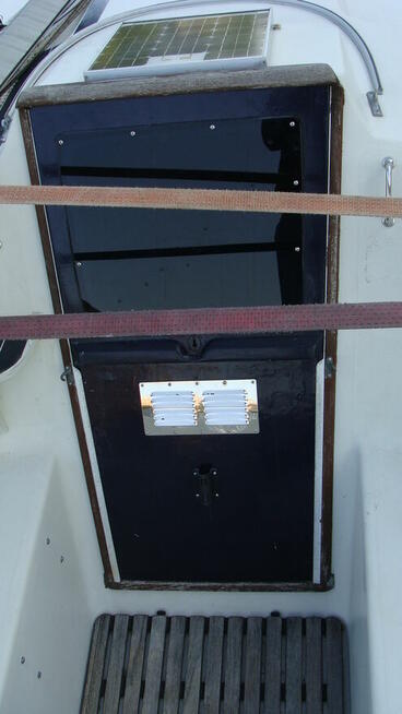 żaglówka kabinowa Monark 540