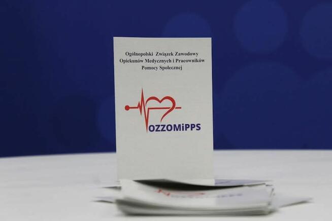 OZZOMIPPS 