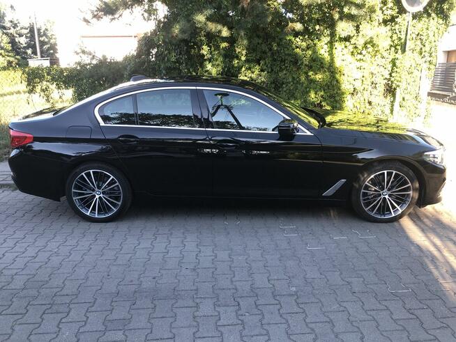 BMW Seria 5 530i xDrive Sport Line