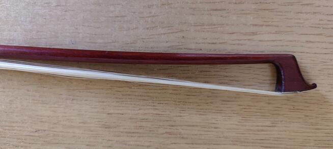 Niemiecki smyczek 4/4 (basic)