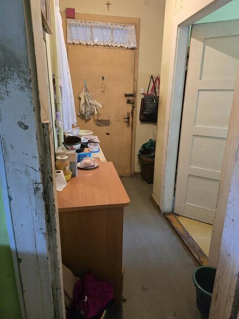 Sprzedam mieszkanie 37 mkw wroclaw -brochow ul pionierow