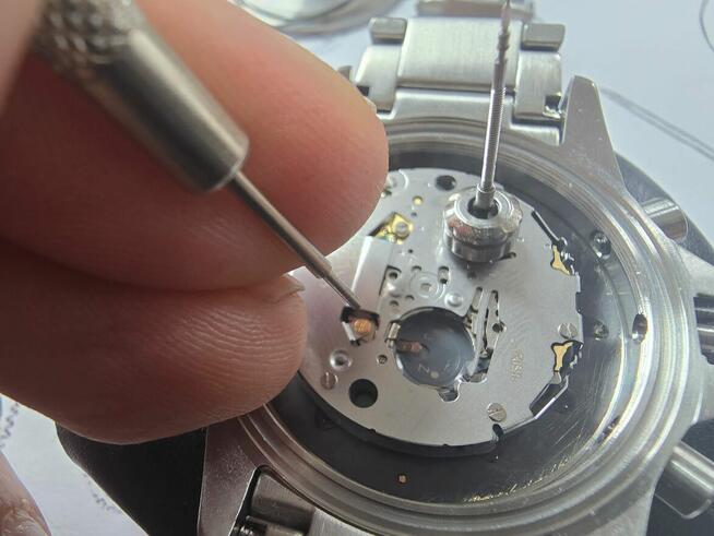 Naprawa zegarków Tarnów – Serwis Watchpoint |Wymiana baterii