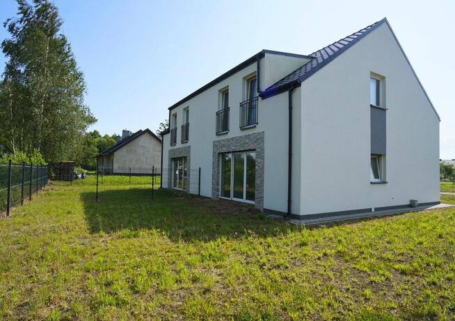 Bliźniak w stanie deweloperskim - Białuń