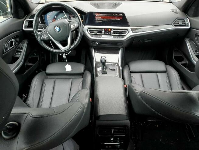 BMW 330 Virtual 2.0l XDrive Sport-Pakiet