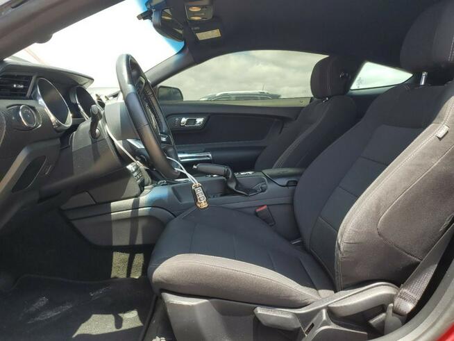 Ford Mustang V6 3.7l RWD