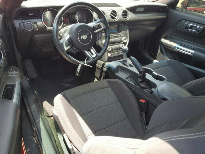 Ford Mustang V6 3.7l RWD