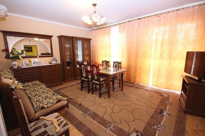 Dom Kielce Nowy Folwark, Otrocz