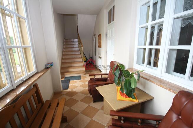 Dom Kielce Nowy Folwark, Otrocz