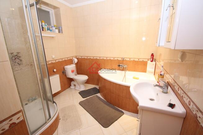 Dom Kielce Nowy Folwark, Otrocz