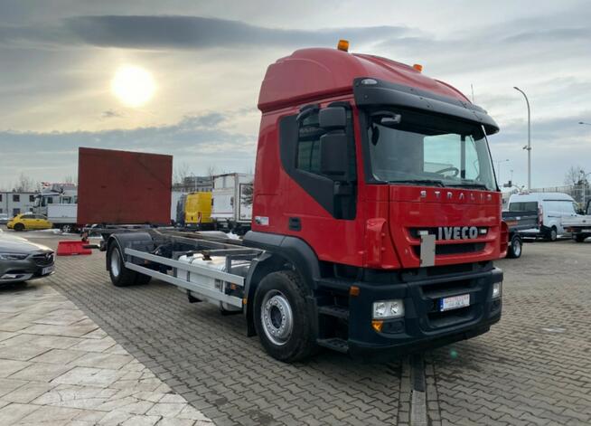 Iveco STRALIS S 36 AT 190 / BDF / DŁUGA RAMA 7.72M / E5 / SYPIALKA