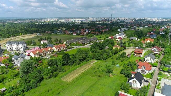 Działka z pięknym widokiem na tereny zielone