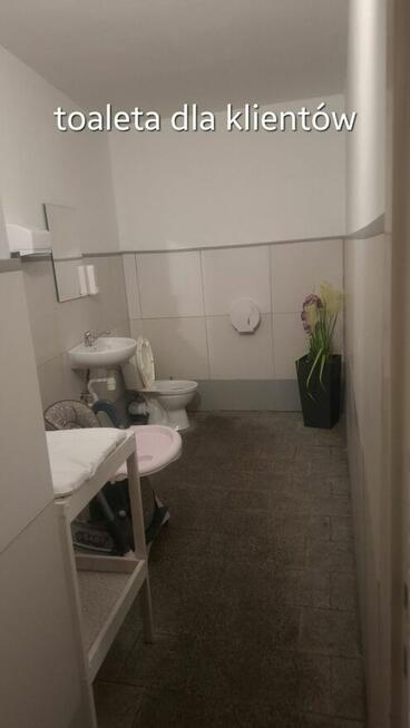 Klimatyzowany lokal usługowy do wynajęcia