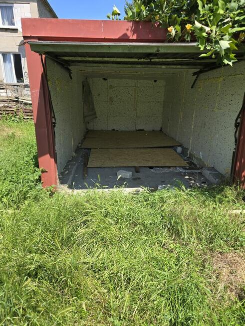 Sprzedam garaz blaszany odbior we własnym zakresie