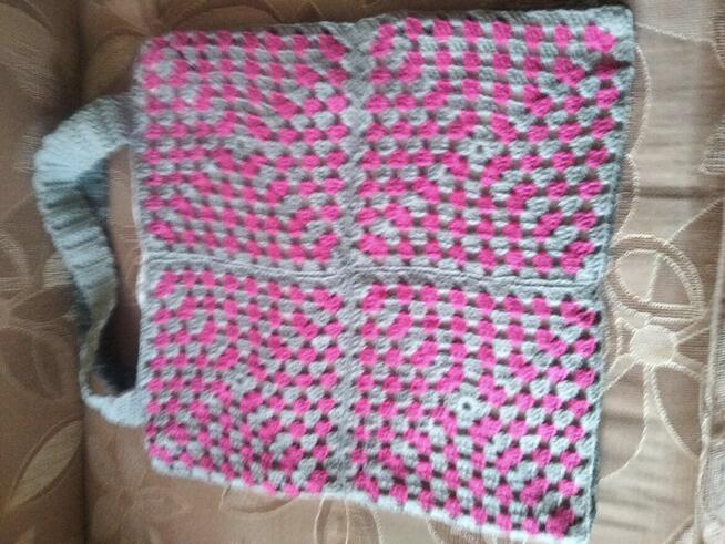 Torba robiona na szydełku