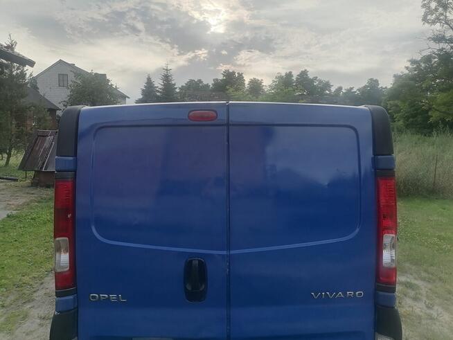 Opel vivaro lift 2007r sil 2.0d