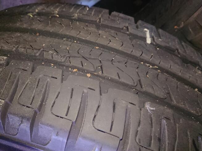 Michelin Agilis Camping 225/75 R16 116Q 8PR M+S CP KOŁA
