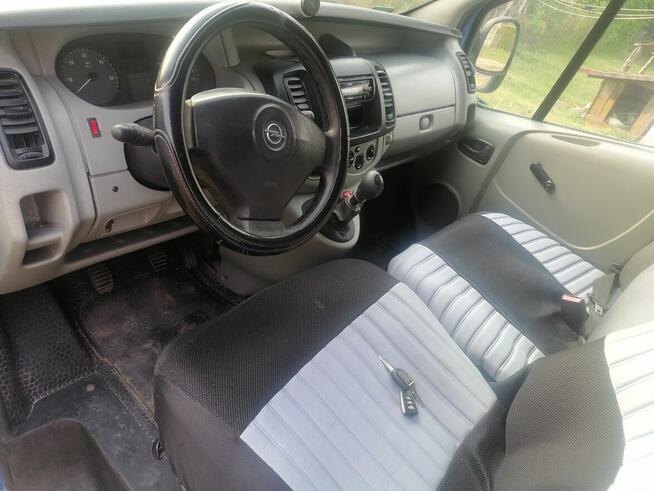 Opel vivaro lift 2007r sil 2.0d