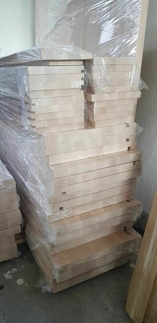 Schody stopnie trepy drewniane sosnowe bukowe dębowe jesion