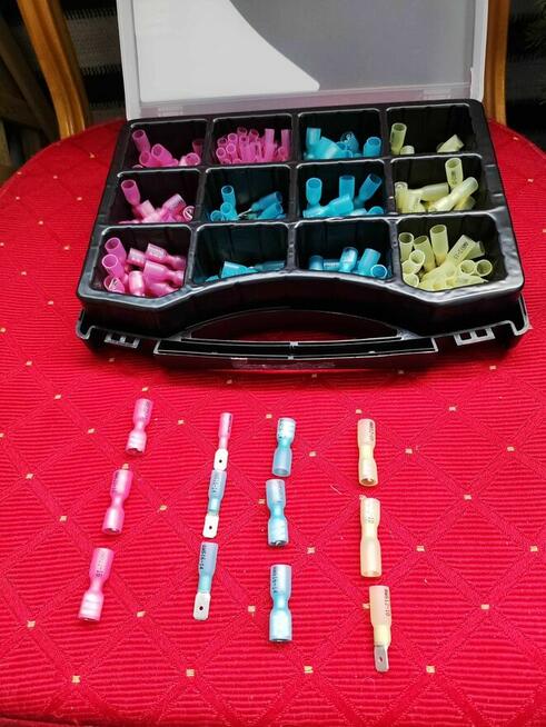 Konektory Elektryczne Złącza termokurczliwe Wirefy zaciski