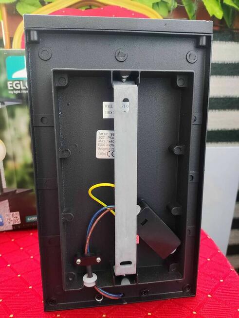 Lampa Ścienna na ścianę Elewacyjna czarna zewnętrzna Eglo