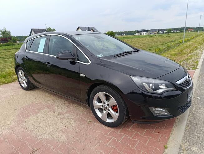 Opel Astra J 1.6 Turbo 180KM LPG 2010r