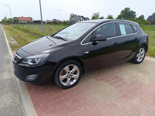 Opel Astra J 1.6 Turbo 180KM LPG 2010r