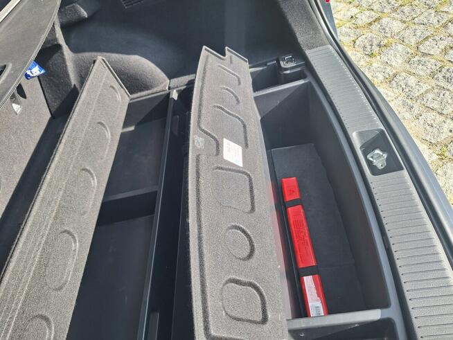 Hyundai i30 2020 I właściciel silnik 1,5 DPI 6MT (110