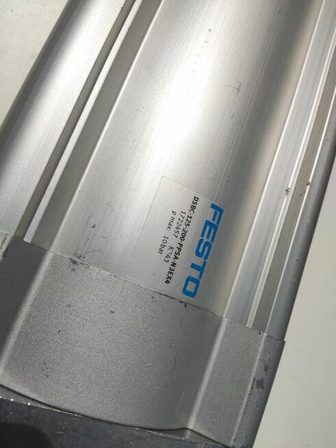 Siłownik pneumatyczny FESTO DSBC-125-200-PPVA-N3EX4
