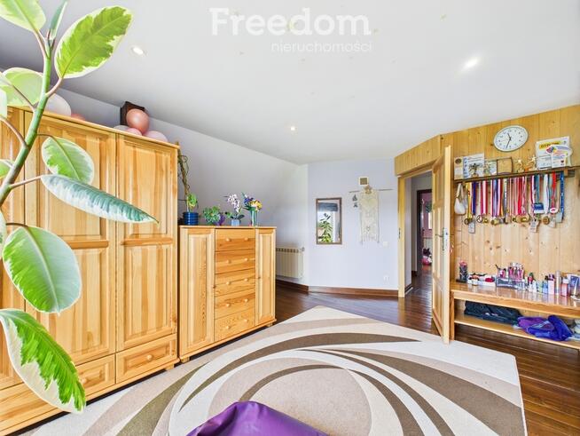 Dom na zagospodarowanej działce - Twoja Oaza