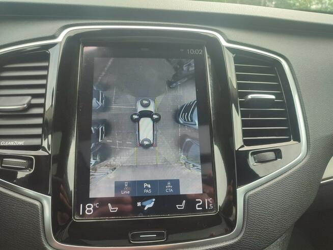 Volvo XC 90 7-osobowy panorama