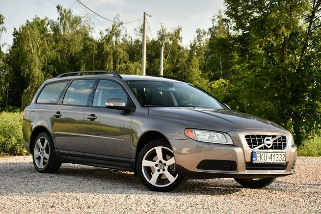 Volvo V70 2.0i#145PS#Podgrzewane Fotele#Alus#Climatronic#Serwis#12m Gwarancji!!!