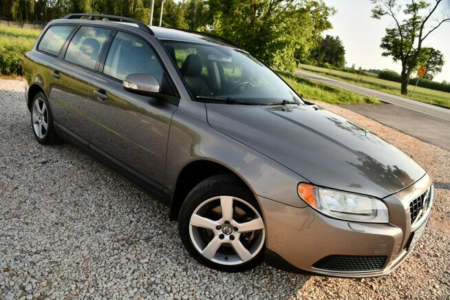 Volvo V70 2.0i#145PS#Podgrzewane Fotele#Alus#Climatronic#Serwis#12m Gwarancji!!!