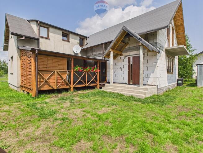 Dom w stanie surowym zamkniętym