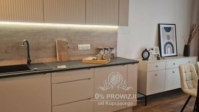 Kawalerka/Lokal usługowy z funkcją mieszkalną w centrum/pod wynajem/do zamieszka