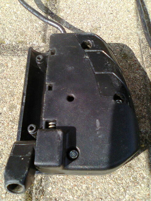 Wyłącznik włącznik do rączki od kosiarka elektryczna Einhell