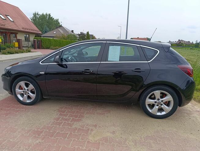 Opel Astra J 1.6 Turbo 180KM LPG 2010r