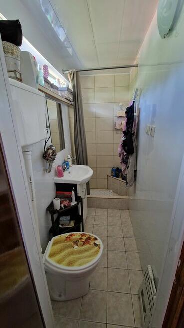 Zakochaj się w tym miejscu! Działka z domkiem przy jeziorze