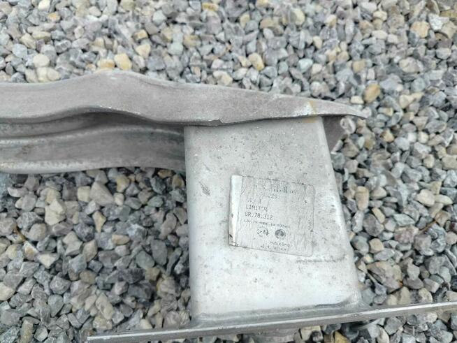 Belka zderzaka tył / OPEL ASTRA J IV kombi sports tourer