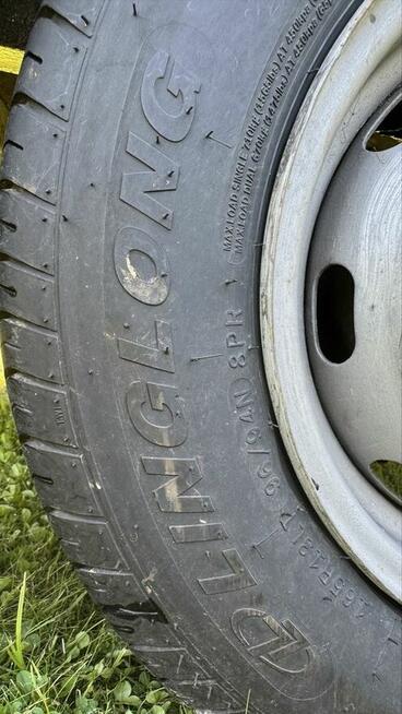 Przyczepa lekka Niewiadów 560 DMC z hamulcem najazdowym