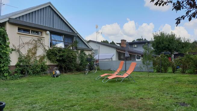 Zakochaj się w tym miejscu! Działka z domkiem przy jeziorze