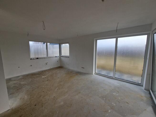 Sprzedam dom jednorodzinny w Grudna Kępska