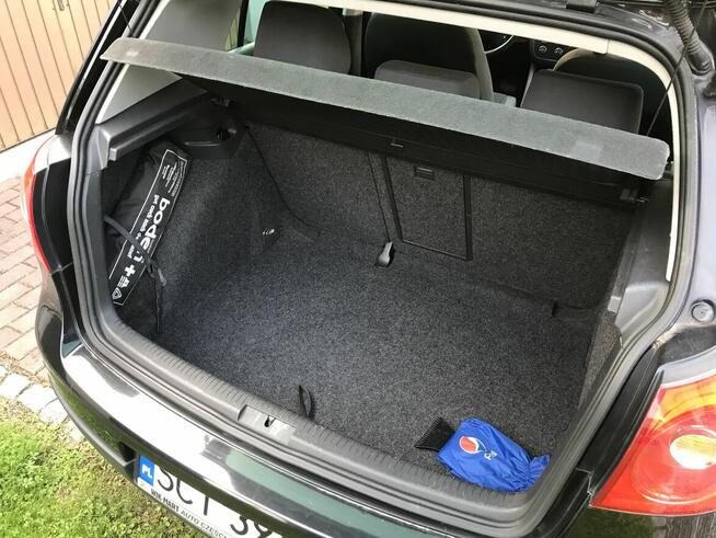 Volkswagen Golf V 2.0 TDi DSG