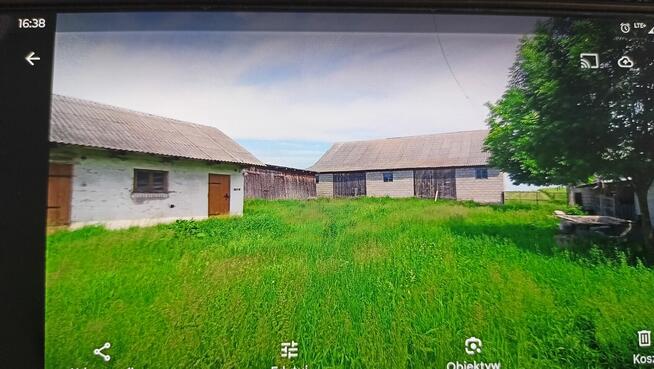 Sprzedam dom z budynkami.