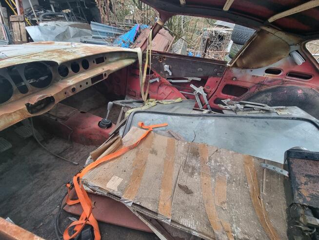 Volvo klasyk 1962 r plus części do konserwacji 33 tys.