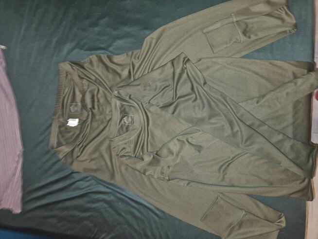 Odsprzedam komplet odzieży wojskowej